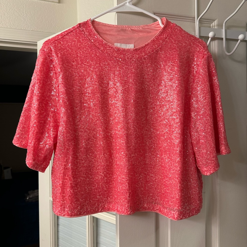 H&M sequined top. Pink.